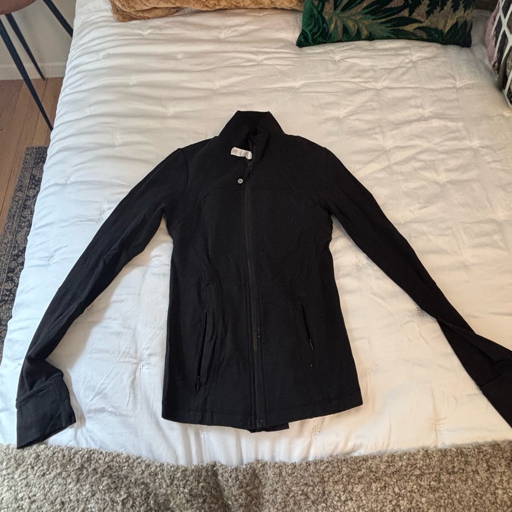 Lululemon Women's Black Jacket